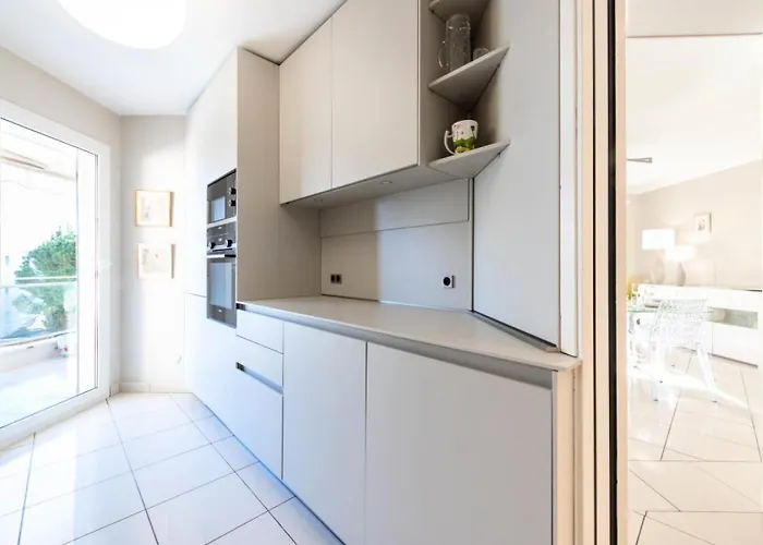 4p Terrasse, Vue Et Piscine - 4p Terrasse, Vue Et Piscine Mae-2943 Cannes