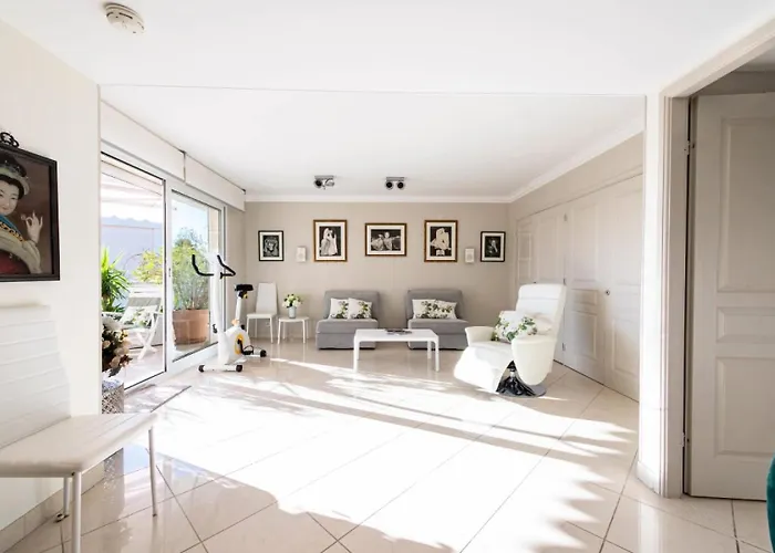 4p Terrasse, Vue Et Piscine - 4p Terrasse, Vue Et Piscine Mae-2943